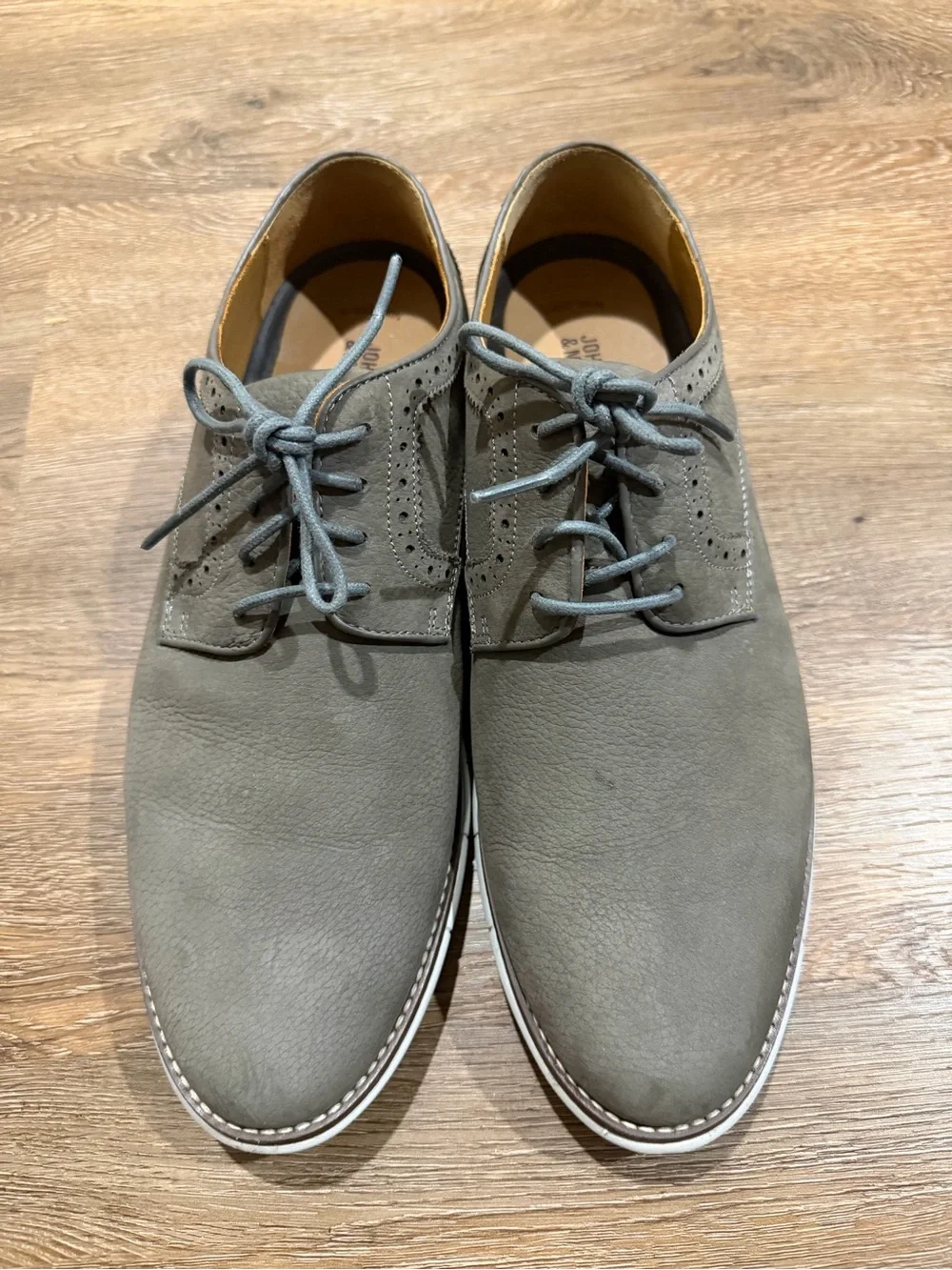 Johnston & Murphy Holden Plain Toe Gray Tumbled Nubuck Shoes Men’s 10M